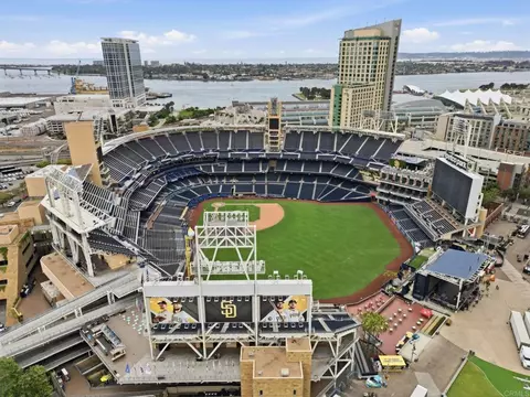 350 11th Ave #621, San Diego, CA 92101