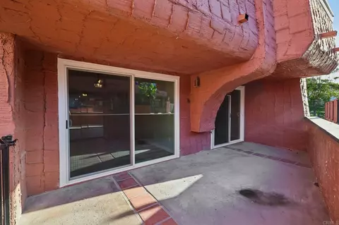 Exterior - 32078 Del Cielo Oeste, Bonsall, CA 92003 photo 3 of 4