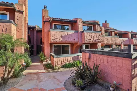 Exterior - 32078 Del Cielo Oeste, Bonsall, CA 92003 photo 1 of 4