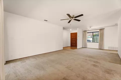 Living - 25641 Bellemore, Ramona, CA 92065 photo 4 of 7