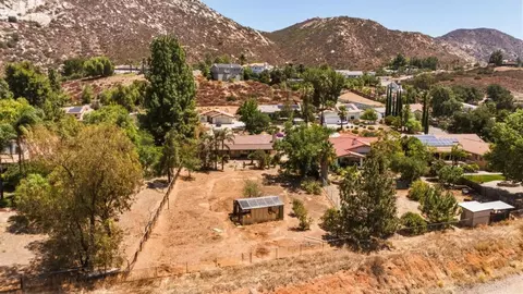 View/Area - 25641 Bellemore, Ramona, CA 92065 photo 9 of 11