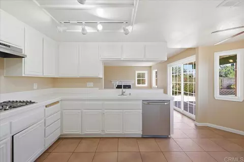 Other - 842 Porter Way, Fallbrook, CA 92028 photo 3 of 10