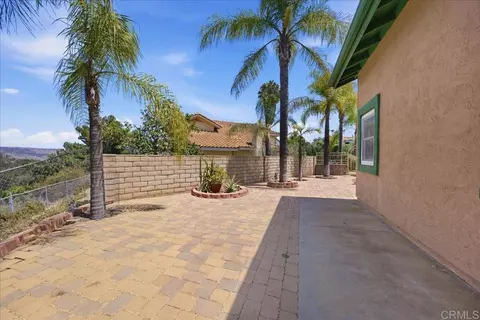 Exterior - 842 Porter Way, Fallbrook, CA 92028 photo 3 of 3