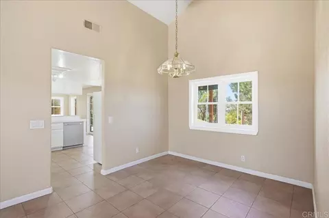 Dining - 842 Porter Way, Fallbrook, CA 92028 photo 1 of 1