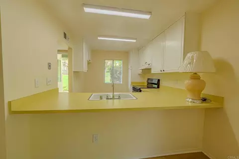 Kitchen - 261 Parkside, Escondido, CA 92026 photo 2 of 2
