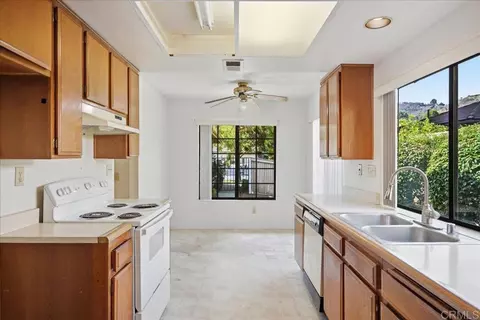 Kitchen - 4308 Los Padres Dr, Fallbrook, CA 92028 photo 2 of 3