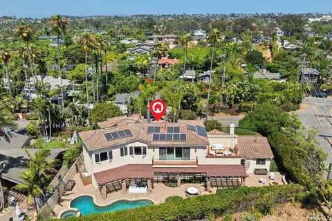 View/Area - 602 Hymettus Ave, Encinitas, CA 92024 photo 8 of 8