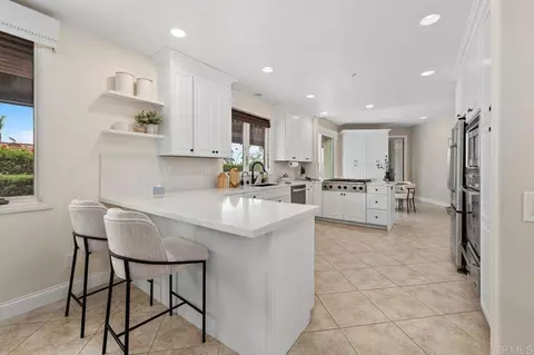 Kitchen - 602 Hymettus Ave, Encinitas, CA 92024 photo 2 of 5