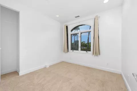 Bedroom - 602 Hymettus Ave, Encinitas, CA 92024 photo 4 of 6