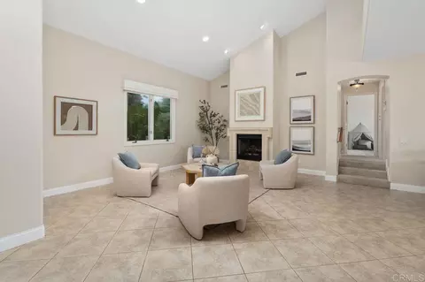 Living - 602 Hymettus Ave, Encinitas, CA 92024 photo 1 of 5