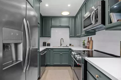 Kitchen - 1996 Ursina Pl, Encinitas, CA 92024 photo 1 of 3