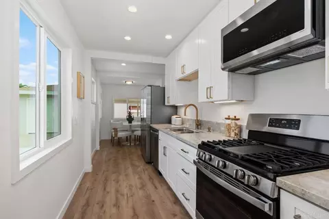 Kitchen - 1421 Puls St, Oceanside, CA 92058 photo 1 of 2