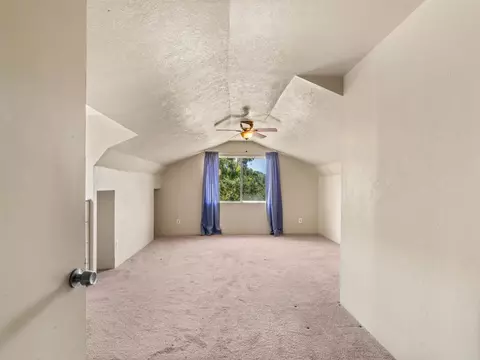 Bedroom - 5505 Rainbow Heights Rd, Fallbrook, CA 92028 photo 4 of 9