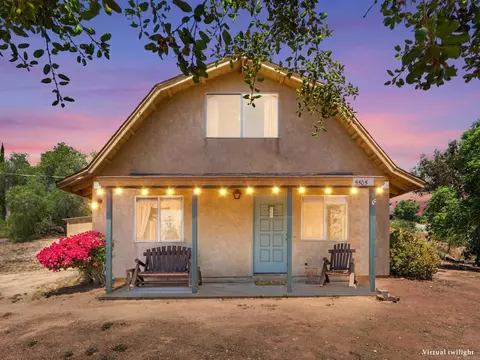 Exterior - 5505 Rainbow Heights Rd, Fallbrook, CA 92028 photo 2 of 8