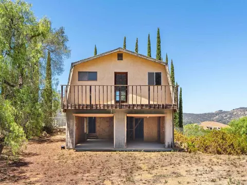Exterior - 5505 Rainbow Heights Rd, Fallbrook, CA 92028 photo 3 of 8