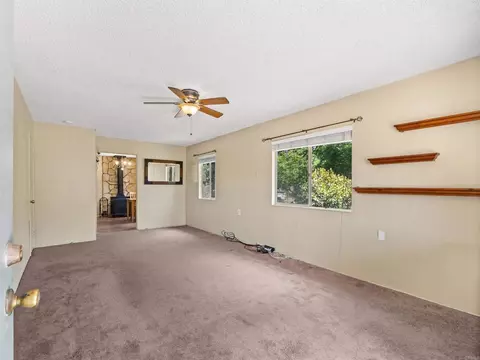 Living - 5505 Rainbow Heights Rd, Fallbrook, CA 92028 photo 2 of 4
