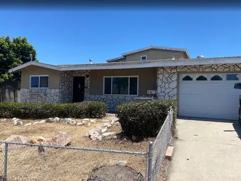 Exterior - 923 Myra Ave, Chula Vista, CA 91911 photo 2 of 2
