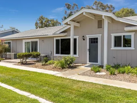 Exterior - 4362 Dowitcher Way, Oceanside, CA 92057 photo 4 of 12