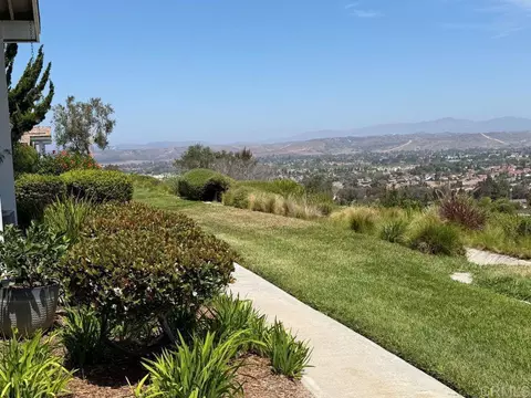 Exterior - 4362 Dowitcher Way, Oceanside, CA 92057 photo 11 of 12