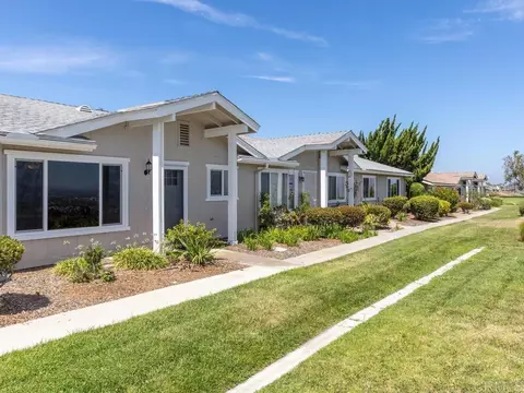 Exterior - 4362 Dowitcher Way, Oceanside, CA 92057 photo 2 of 12