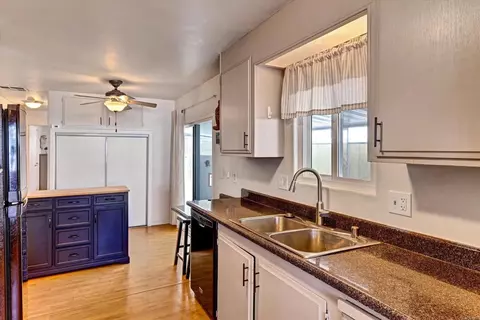 218 Mockingbird Ln, Oceanside, CA 92057 photo 5