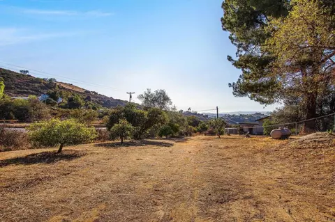 Exterior - 671 Philton, Ramona, CA 92065 photo 19 of 28