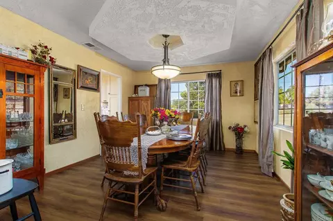 Dining - 671 Philton, Ramona, CA 92065 photo 1 of 3