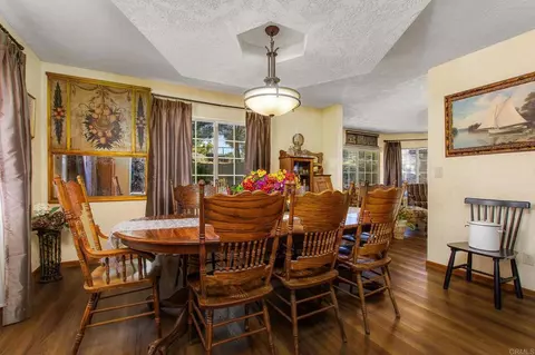 Dining - 671 Philton, Ramona, CA 92065 photo 2 of 3