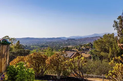 Exterior - 671 Philton, Ramona, CA 92065 photo 22 of 28