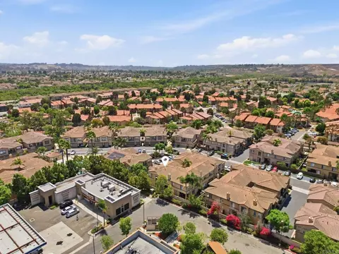 View/Area - 638 Sumner Way #1, Oceanside, CA 92058 photo 7 of 10
