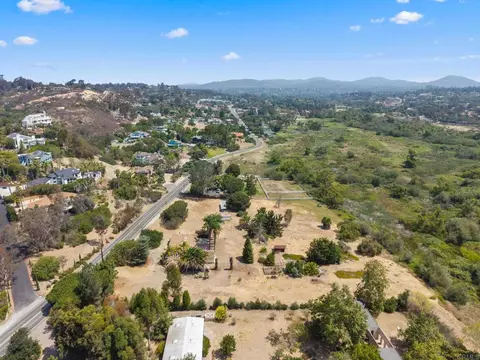 View/Area - 4110 Manchester Ave, Encinitas, CA 92024 photo 16 of 24