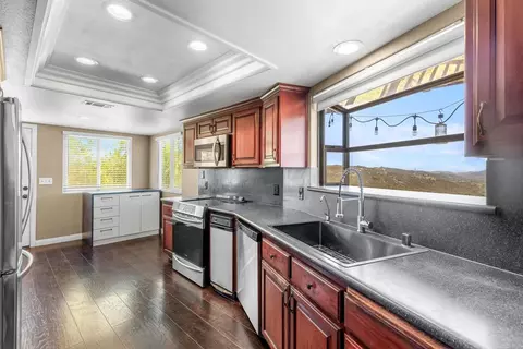 Kitchen - 24501 Tesoro Way, Ramona, CA 92065 photo 2 of 4