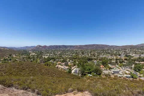 View/Area - 24501 Tesoro Way, Ramona, CA 92065 photo 3 of 19
