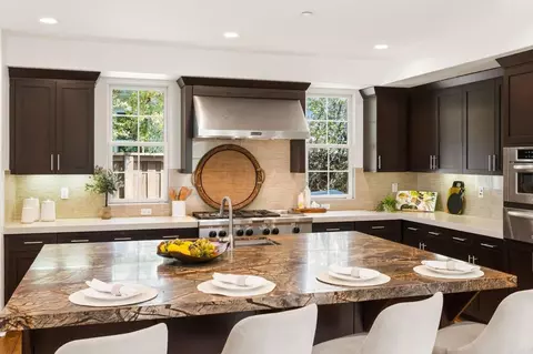 Kitchen - 1904 Sheridan Rd, Encinitas, CA 92024 photo 5 of 5