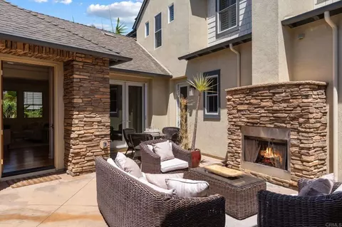 Exterior - 1904 Sheridan Rd, Encinitas, CA 92024 photo 7 of 16