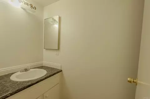 Bath - 239 Eveningside, Escondido, CA 92026 photo 1 of 3
