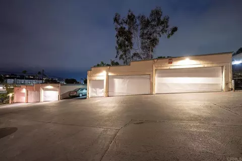 Exterior - 2136 Oceanside Blvd, Oceanside, CA 92054 photo 7 of 7