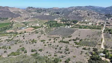 9927 Modrigan Ln, Fallbrook, CA 92028 photo 34