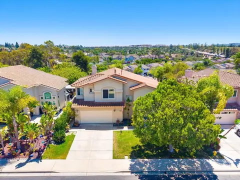 4555 Avenida Manessa, Oceanside, CA 92057 photo 2