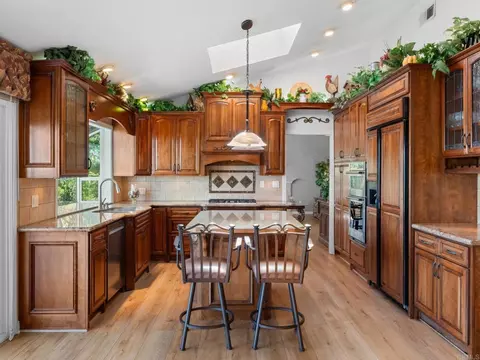 Kitchen - 1482 Eagle Gln, Escondido, CA 92029 photo 1 of 4