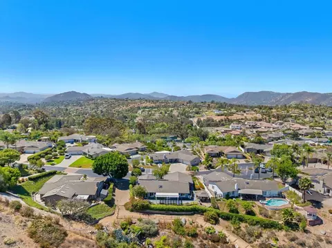 View/Area - 1482 Eagle Gln, Escondido, CA 92029 photo 1 of 5