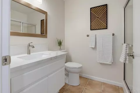 Bath - 3444 Meadow View Dr, Oceanside, CA 92058 photo 1 of 7