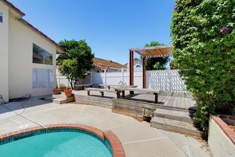 Exterior - 3444 Meadow View Dr, Oceanside, CA 92058 photo 5 of 11
