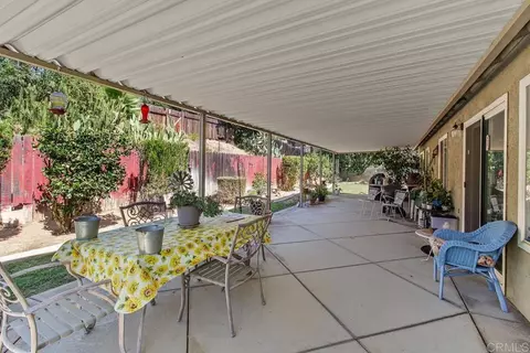 Exterior - 9209 Agave Pl, Riverside, CA 92503 photo 4 of 7