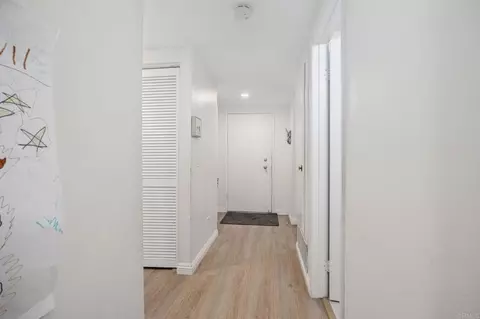 Entry Way - 221 Stage Coach Rd, Oceanside, CA 92057 photo 1 of 1
