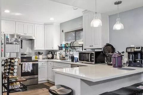 Kitchen - 221 Stage Coach Rd, Oceanside, CA 92057 photo 2 of 3