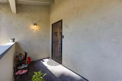 Exterior - 221 Stage Coach Rd, Oceanside, CA 92057 photo 4 of 7