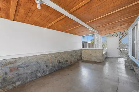 Exterior - 641 N Main Ave, Fallbrook, CA 92028 photo 3 of 10