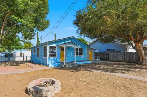 Exterior - 641 N Main Ave, Fallbrook, CA 92028 photo 6 of 10