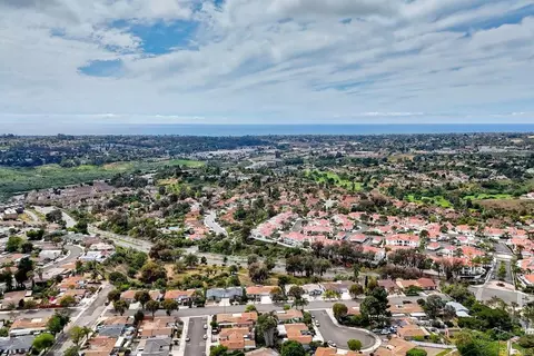 View/Area - 3607 Frenzel Cir, Oceanside, CA 92056 photo 4 of 12